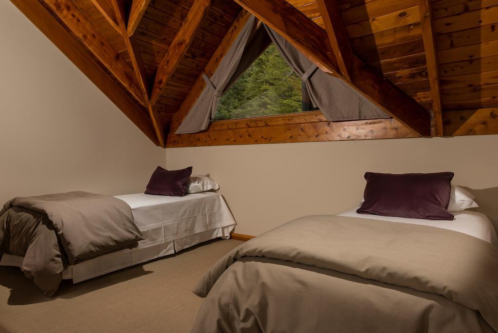 Hosteria La Camila Villa La Angostura Room photo